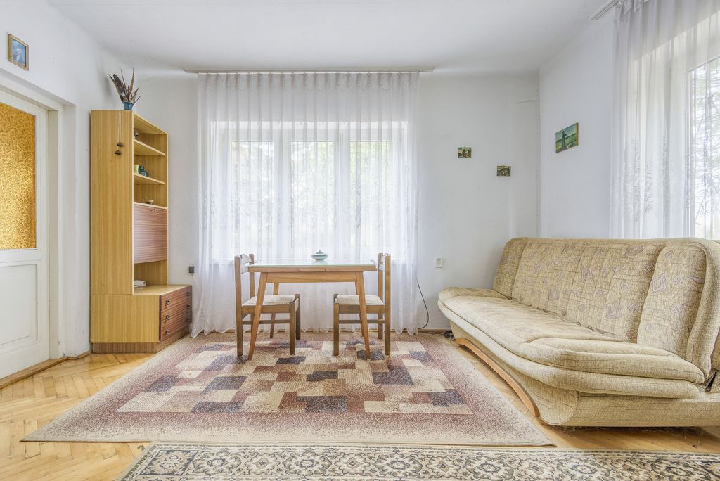 Sad i pół bliźniaka nad Narwią na działce 1708m2 — zdjęcie 3