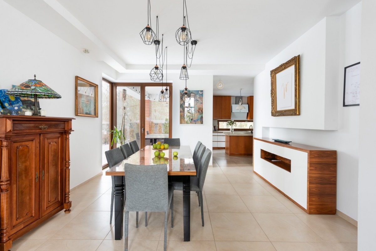 Elegancki dom 320m2/ogród/ 7 pokoi/ Komorów — zdjęcie 4
