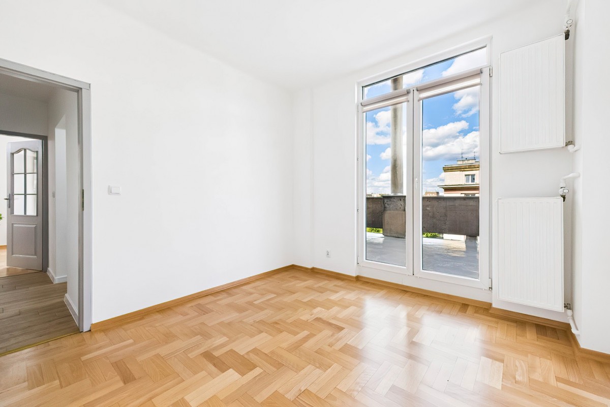 PRAGA Plac Hallera | 2 pokoje plus kuchnia i taras — zdjęcie 5