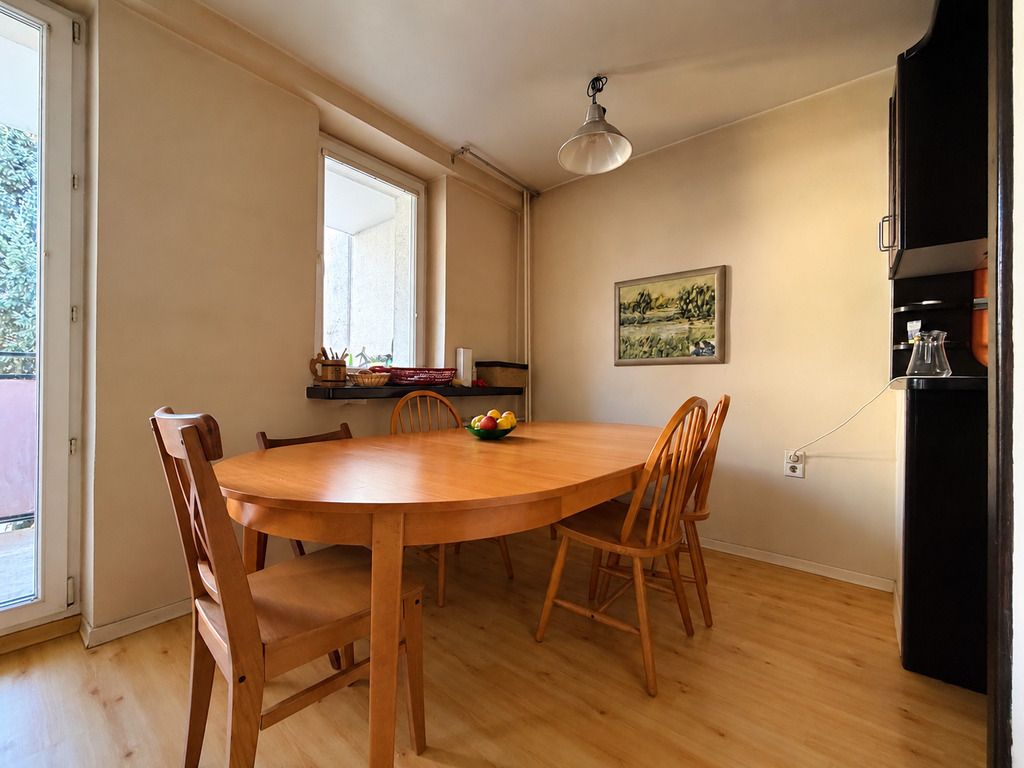 4 pokoje  73 m²  Loggia  Praga-Południe — zdjęcie 2