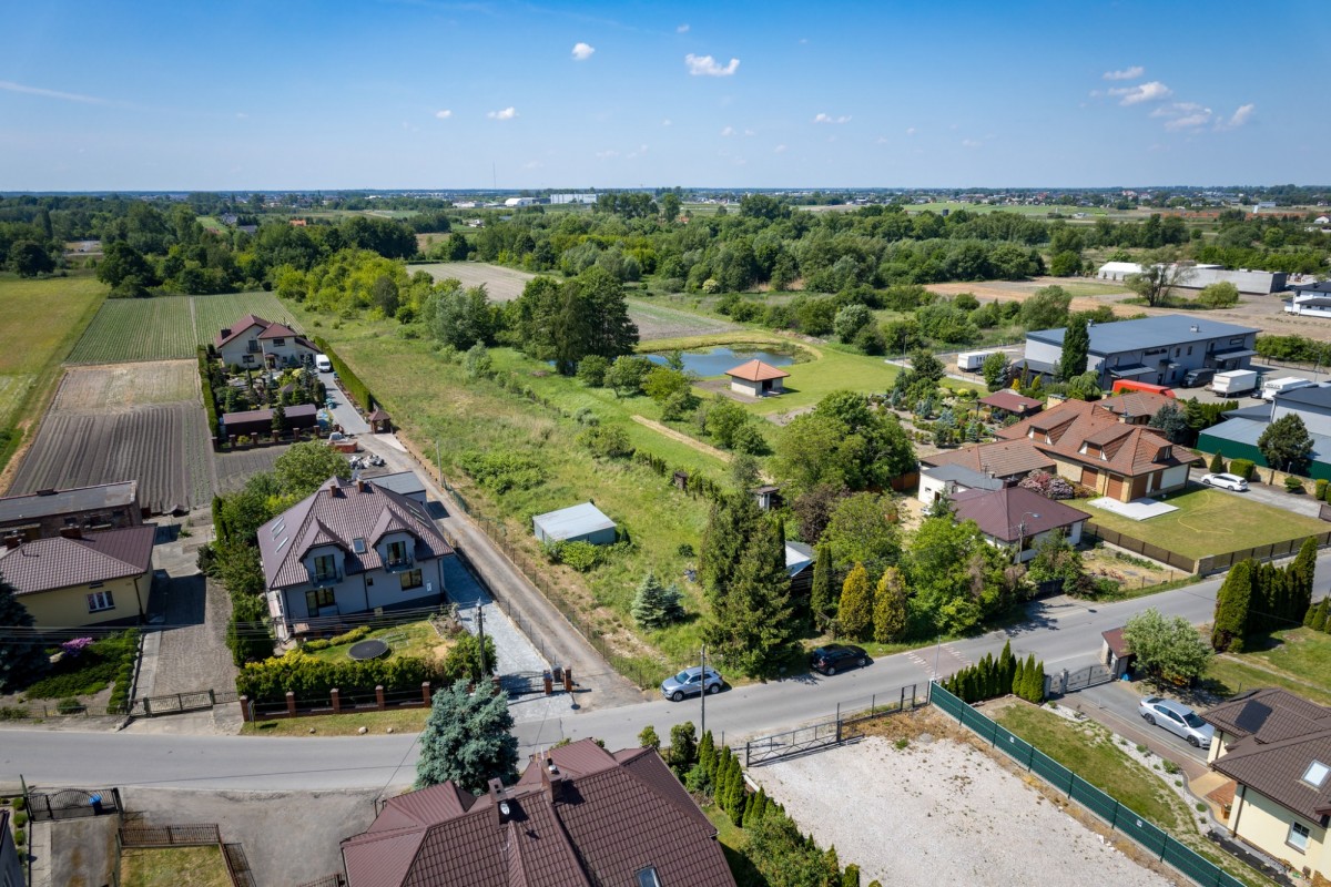 Działka 0,5 ha na Ursynowie WZ na 6 lokali — zdjęcie 2