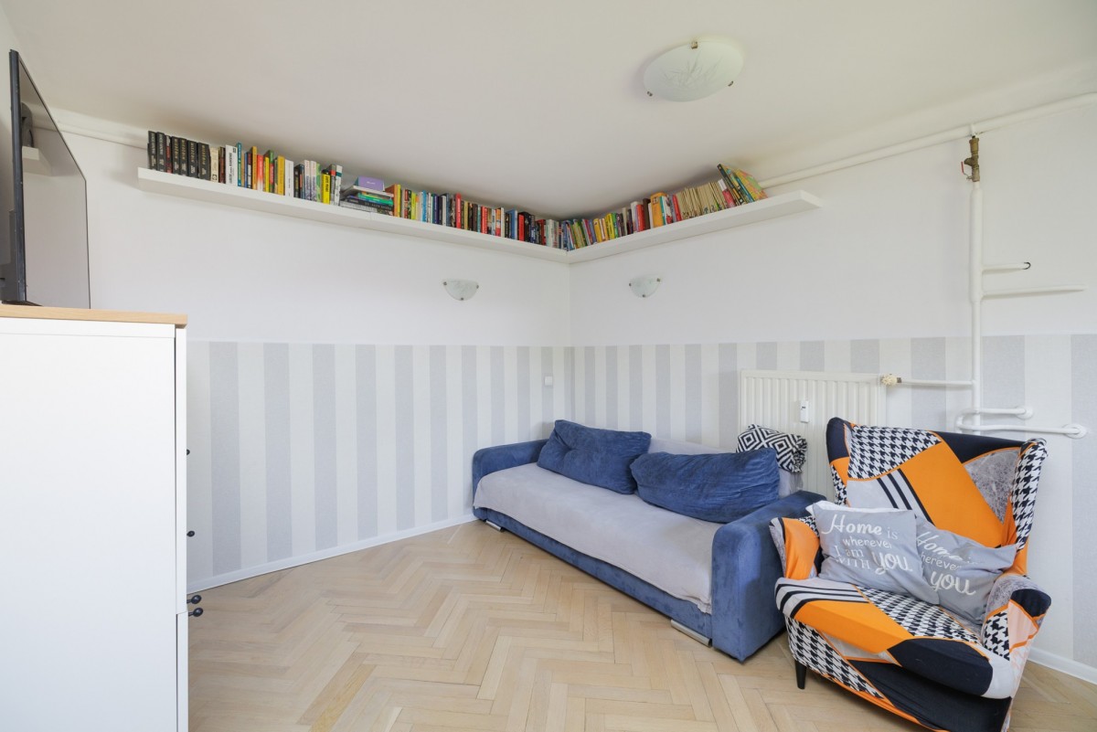 2 pokoje 27m2+8m2 dodatkowej przestrzeni. — zdjęcie 2