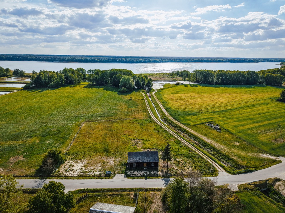 Działka budowlana nad Jeziorem Urszulewskim — zdjęcie 1
