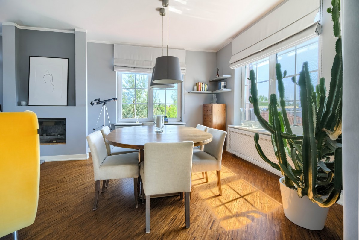 140 m2, taras, 2 miejsca w garażu - bez czynszu — zdjęcie 2