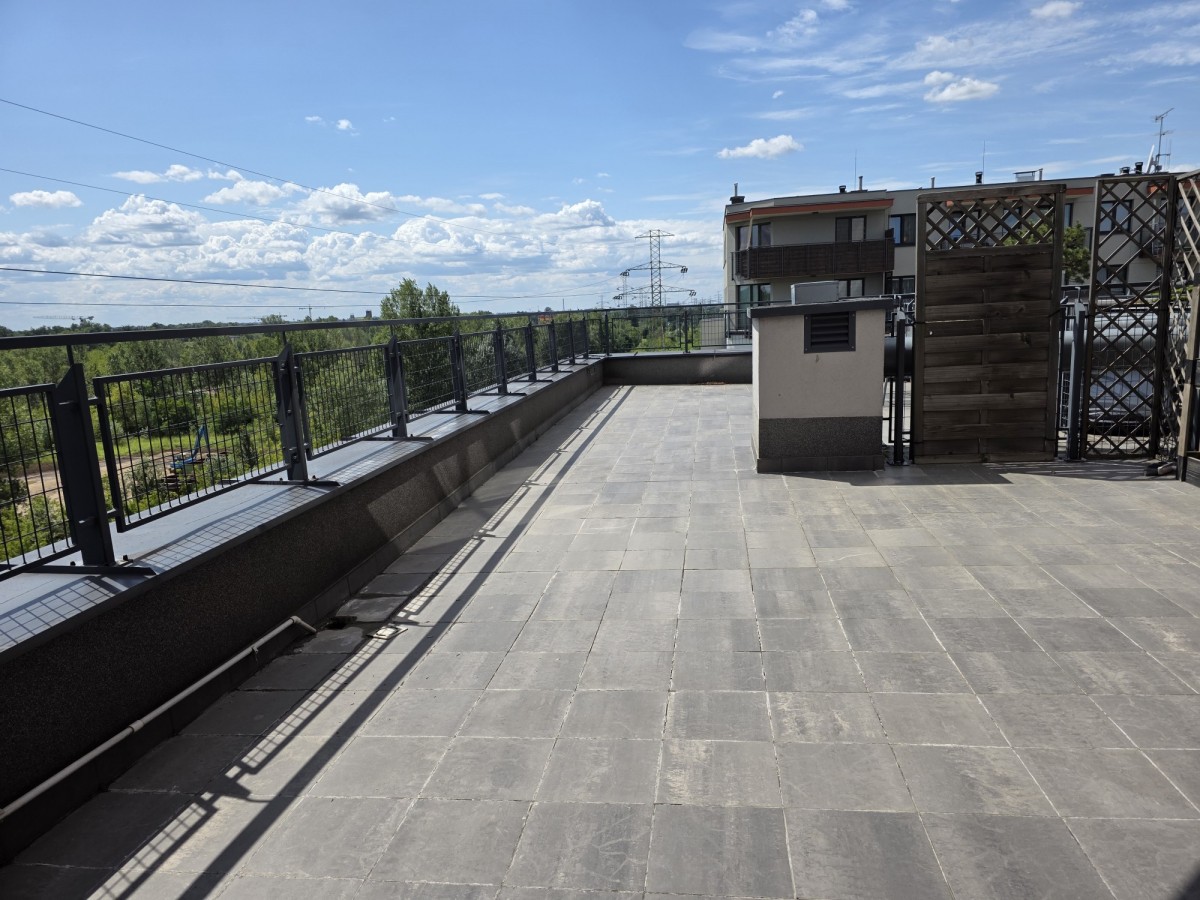Apartament + 50m2 taras - Wola — zdjęcie 3