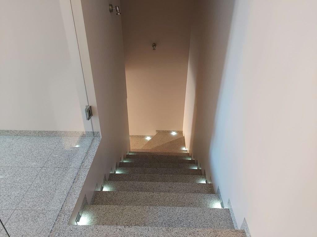Nowoczesny lokal 70 m² na wynajem Wiązowna — zdjęcie 3