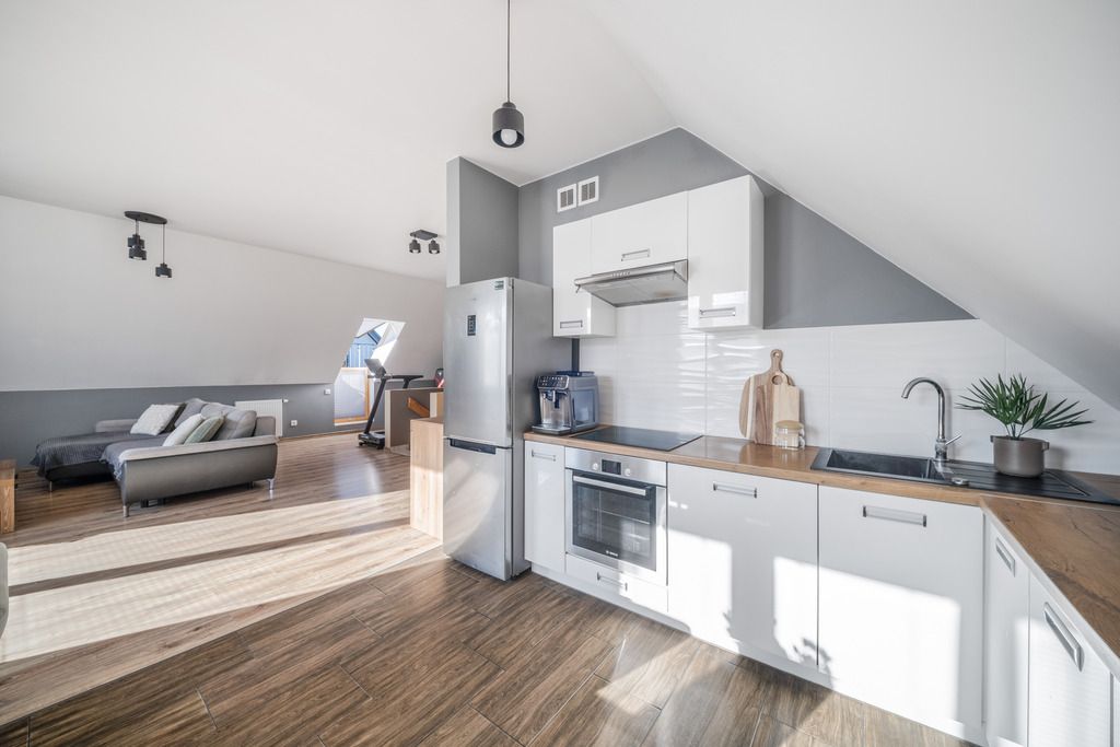 Nowa Wola  80 m2  3 POKOJE  BLISKO SZKOŁY — zdjęcie 3