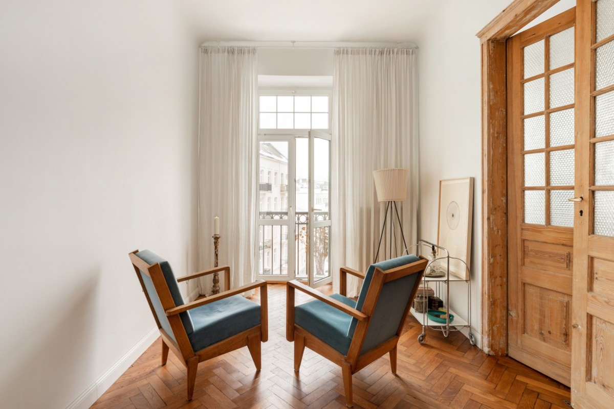 Apartament w odnowionej kamienicy Praga Północ — zdjęcie 2