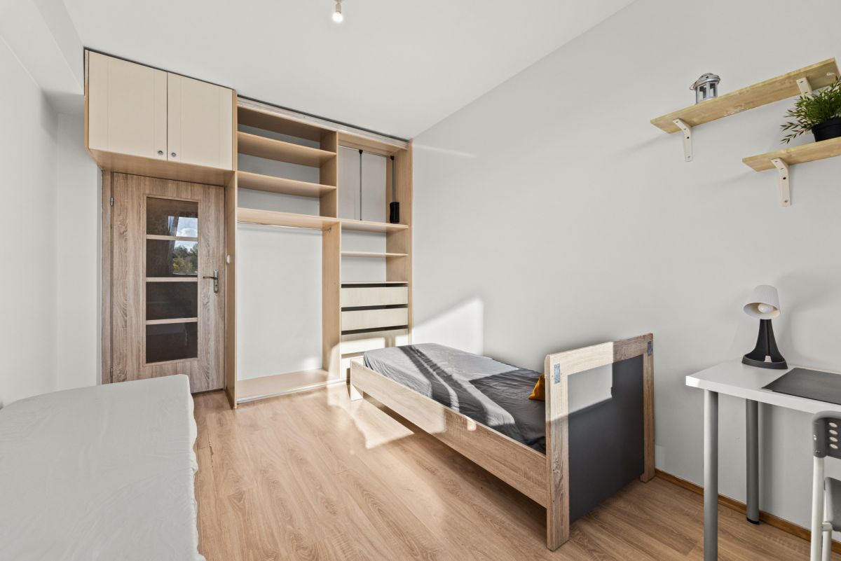 Duże słoneczne ciche, dwa balkony, garaż, winda — zdjęcie 5