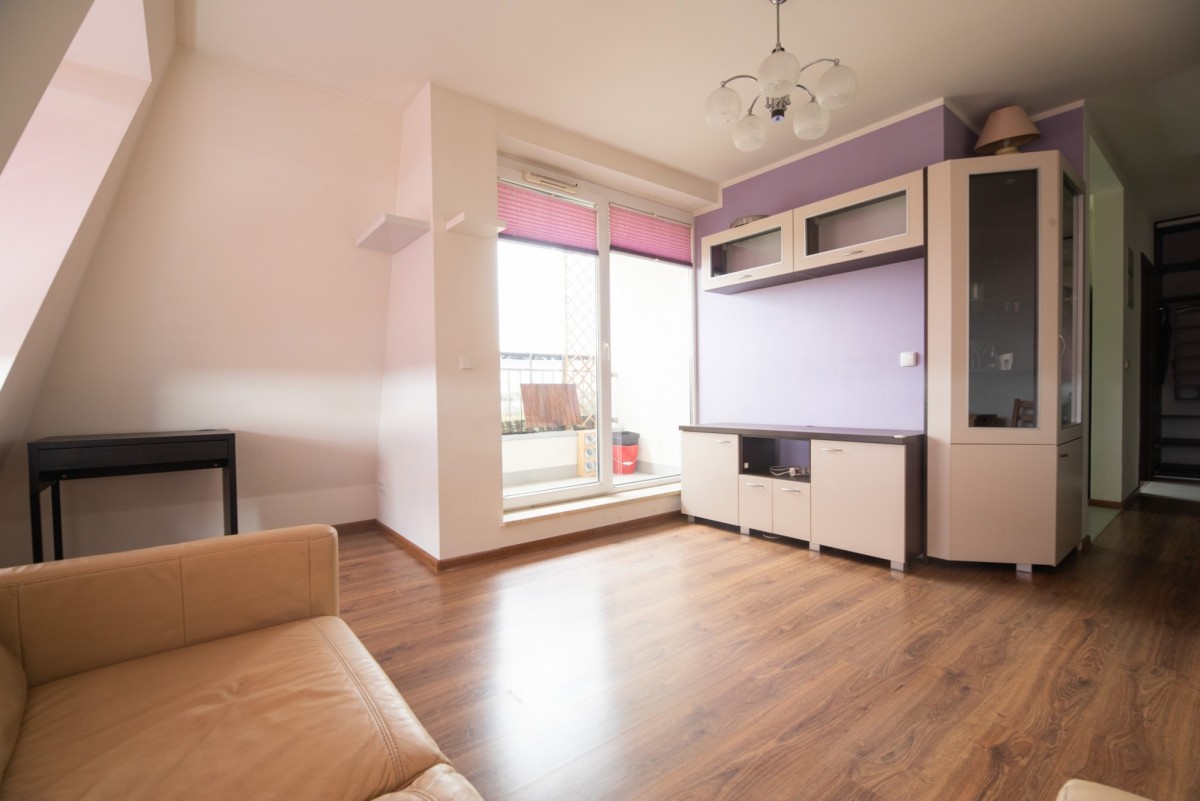 2 pok + balkon osobna kuchnia Berensona 10f — zdjęcie 2