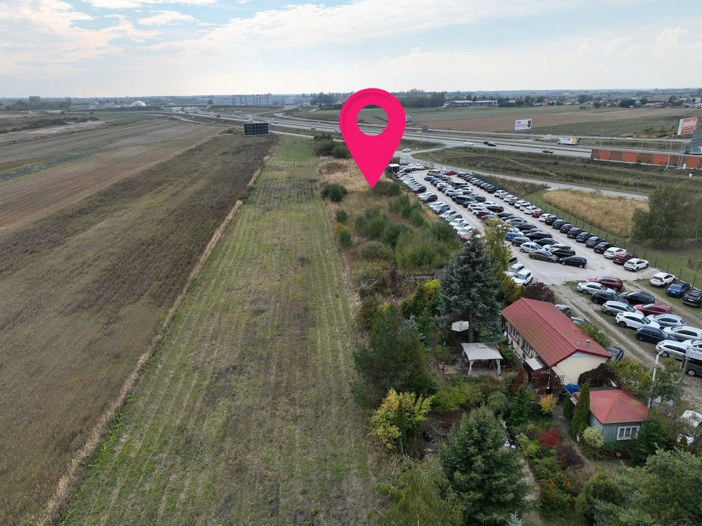 Działka inwestycyjna przy ekspresówce S7, asfalt — zdjęcie 5