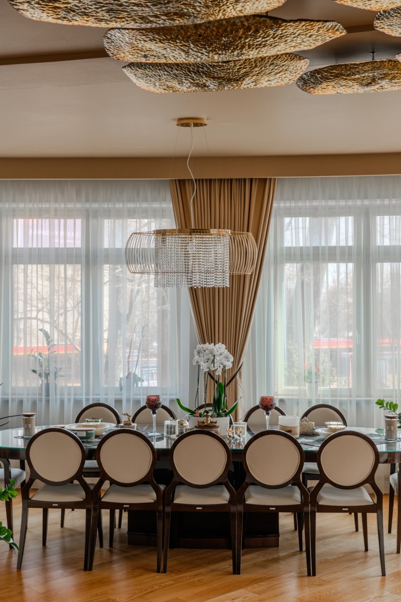 Atrakcyjny apartament w budynku z basenem — zdjęcie 1