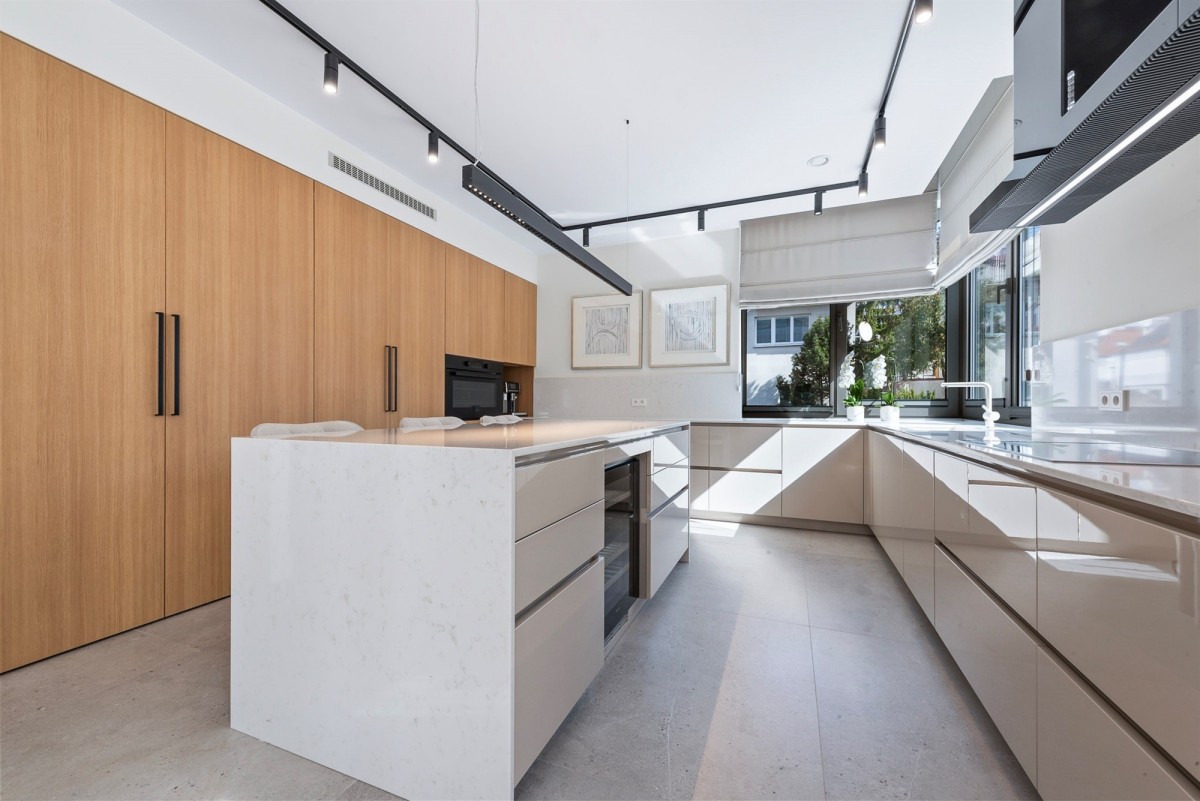 Nowy dom 390 m2 | energooszczędny | Stary Wilanów — zdjęcie 4