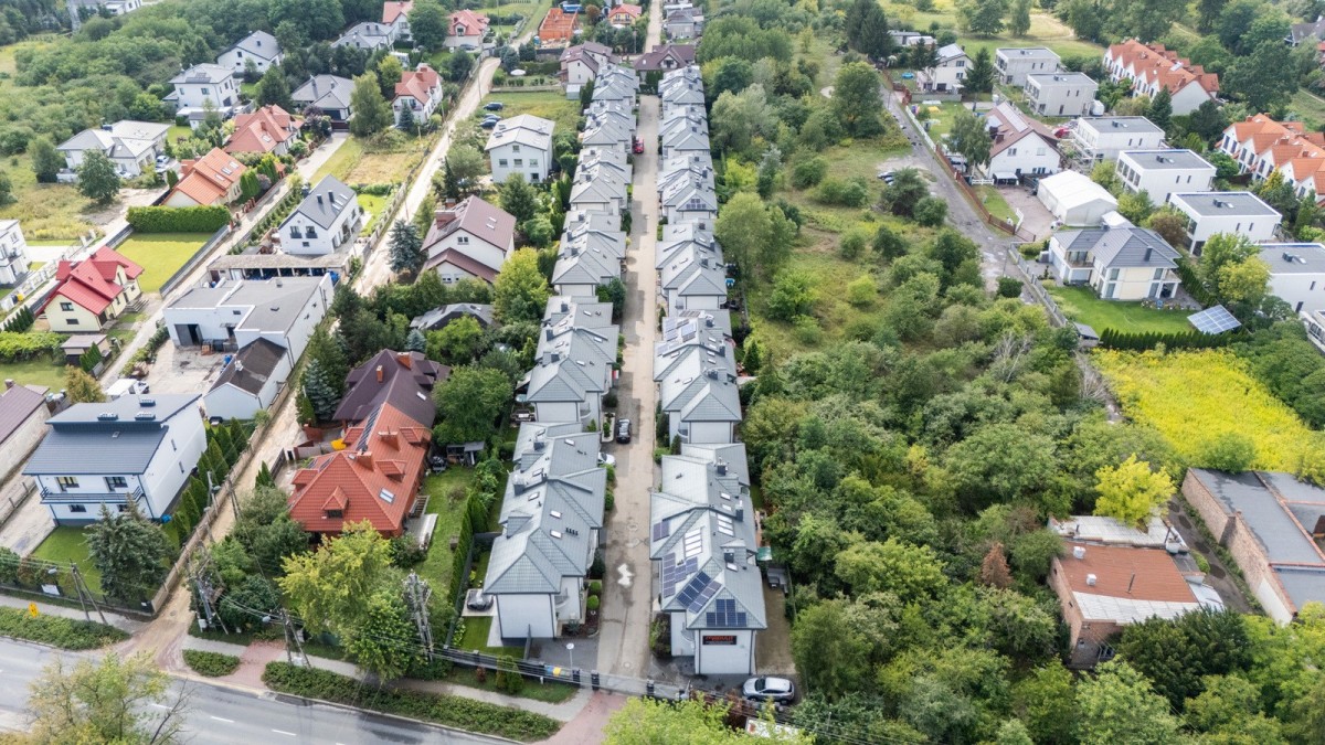 Bliźniak 165m-6 pokoi-Ogródek-Garaż-Ciche osiedle — zdjęcie 2