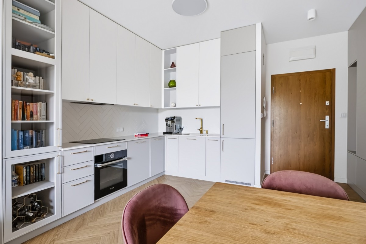 MIESZKANIE 3-POKOJOWE Z OGRODEM 55 M² — zdjęcie 4