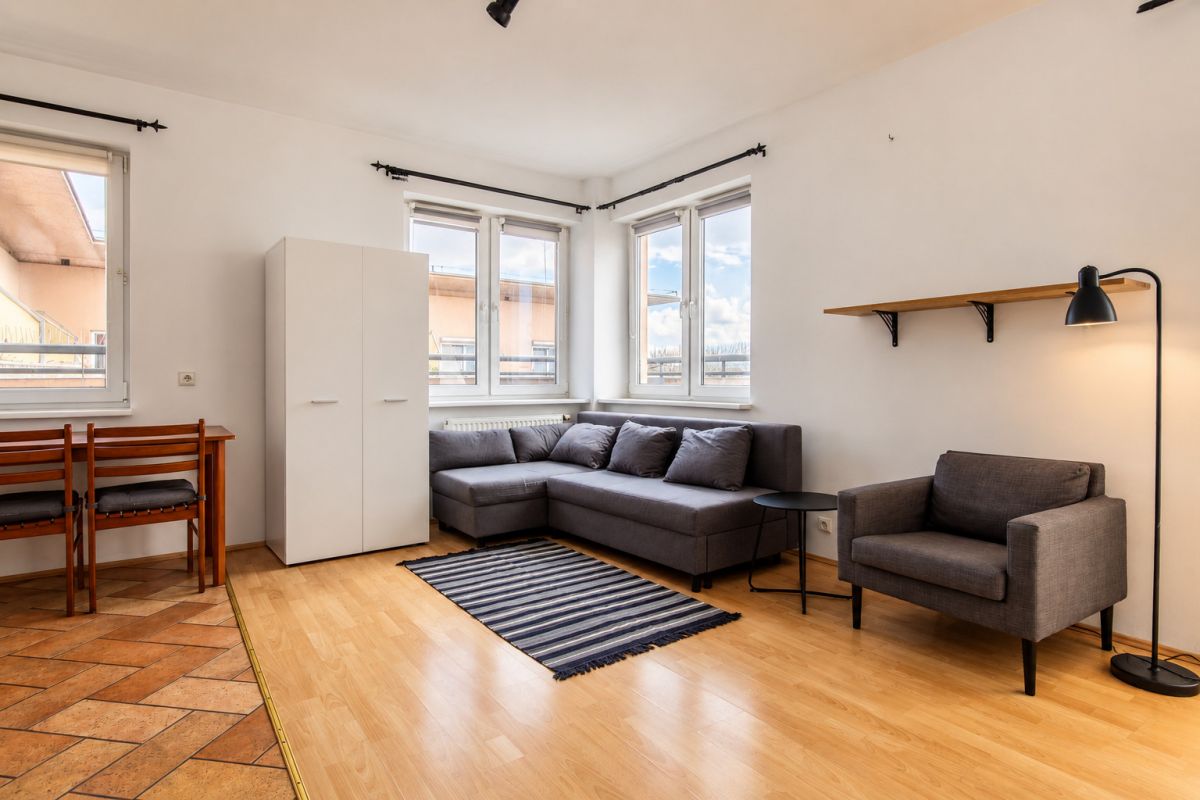 Kawalerka | 30,19 m2 | duży balkon | Ochota — zdjęcie 1