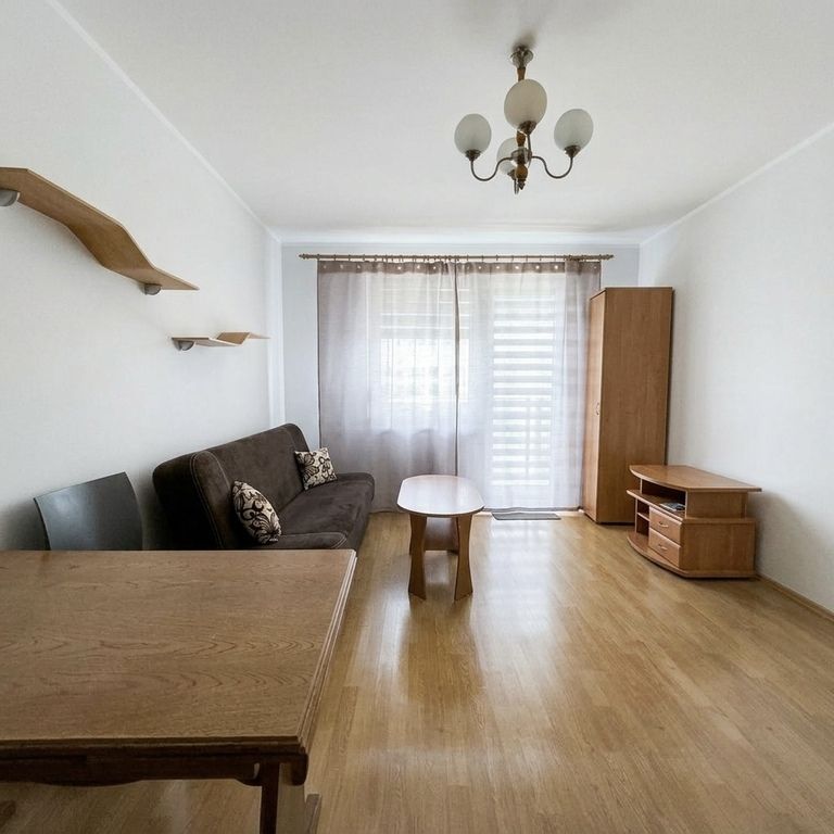 2-pokojowe mieszkanie 40 m² — zdjęcie 2