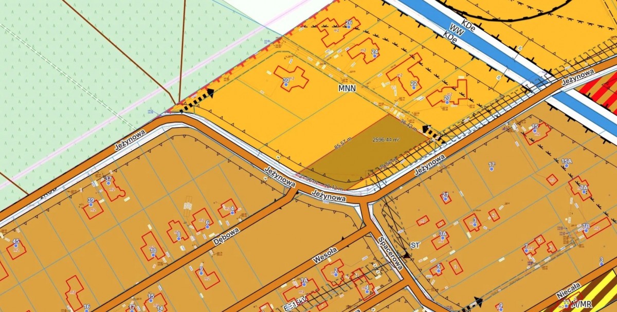 Strzeniówka, działka 2596 m² w zamkniętej enklawie — zdjęcie 4