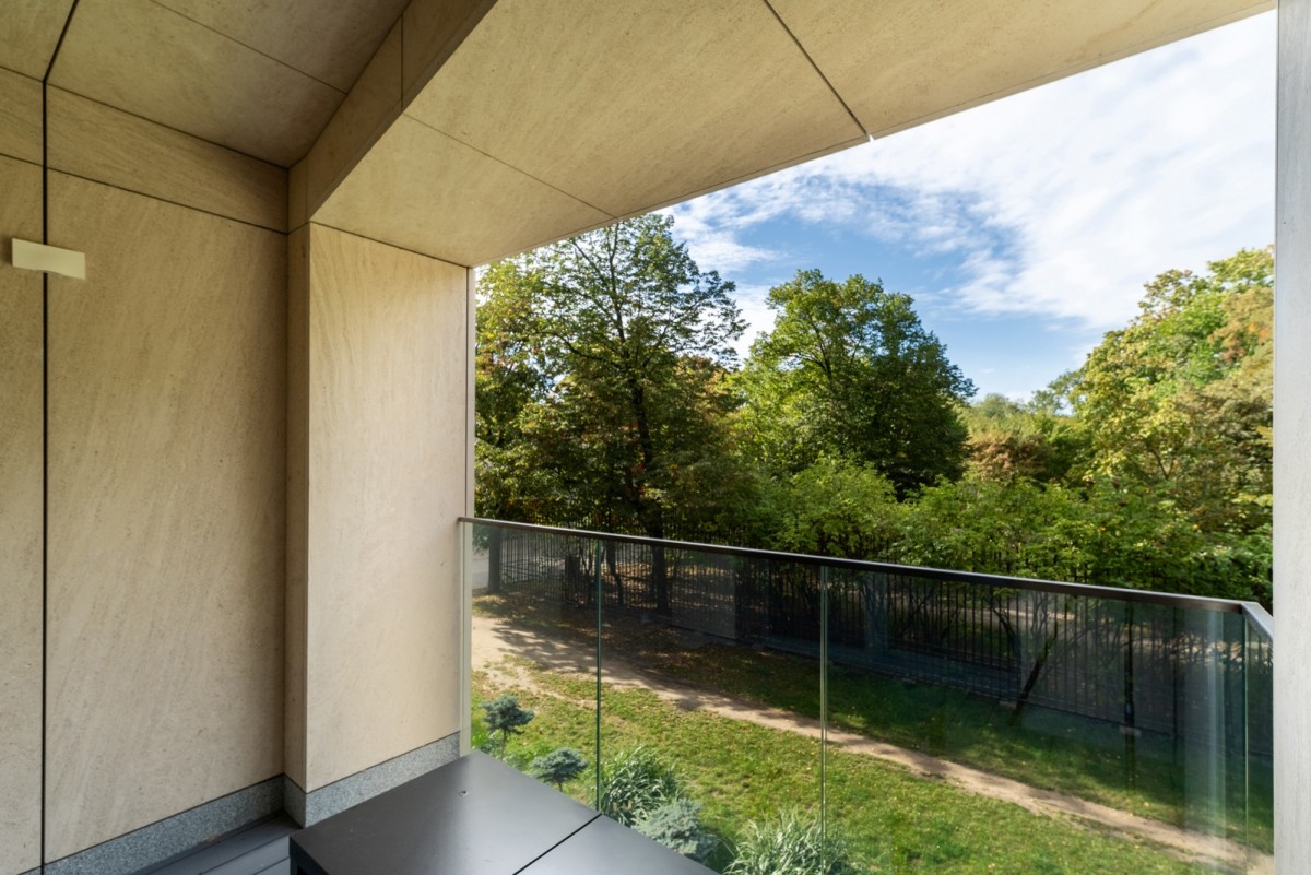 Park Krasińskich, metro, garaż komórka lokatorska — zdjęcie 1