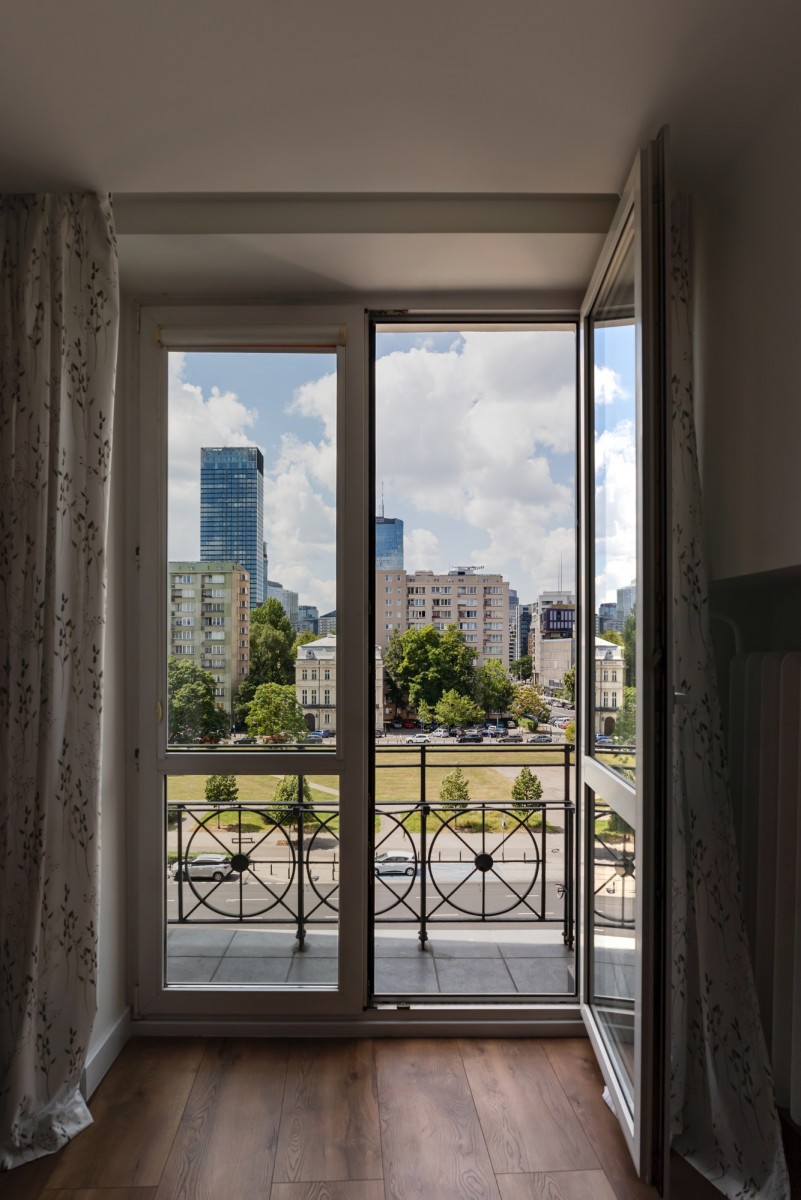Śródmieście | 45 m2 |  2 pok | widok na PKiN — zdjęcie 3
