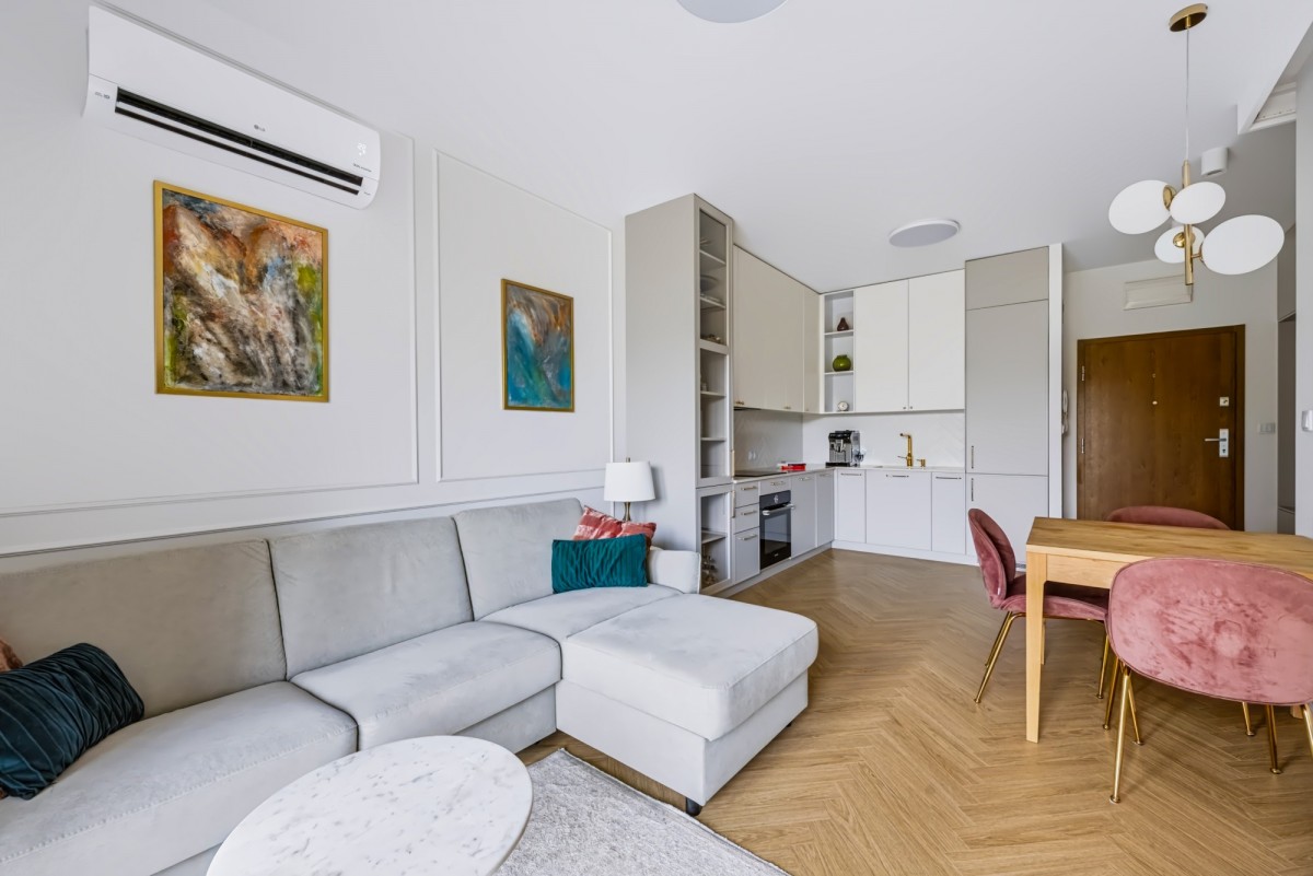 MIESZKANIE 3-POKOJOWE Z OGRODEM 55 M² — zdjęcie 3