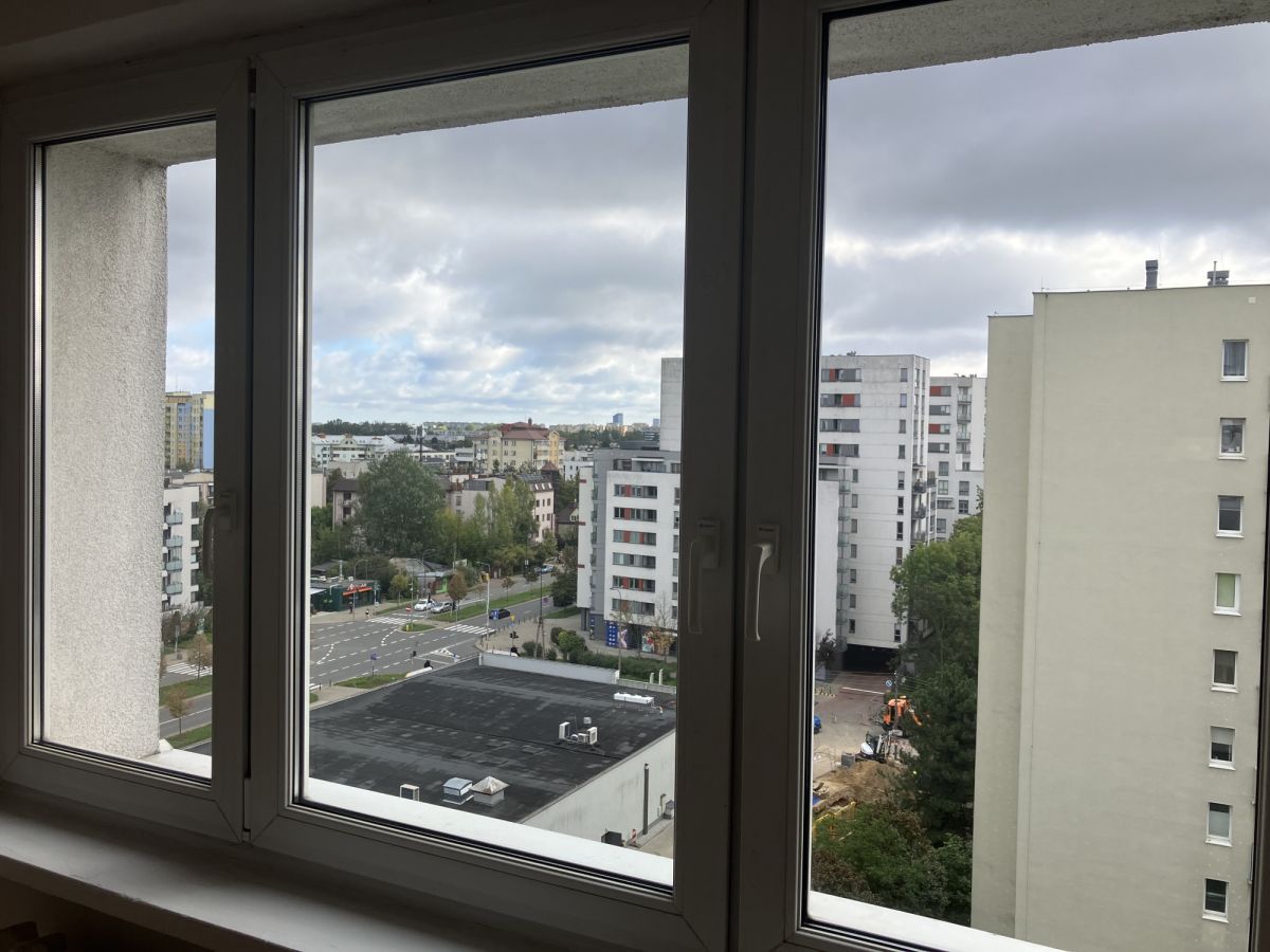 Kompaktowe dwa pokoje   na Bemowie za 454 000 zł — zdjęcie 1
