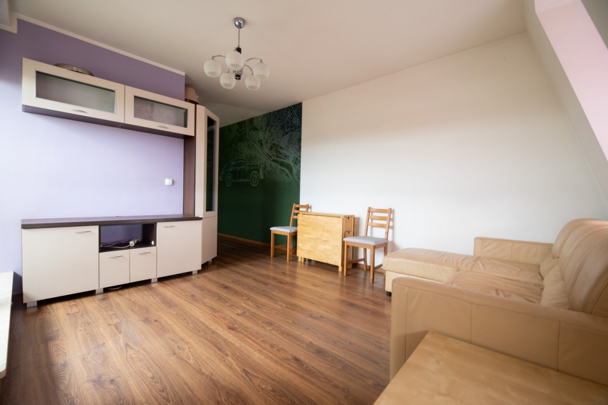 2 pok + balkon osobna kuchnia Berensona 10f — zdjęcie 3