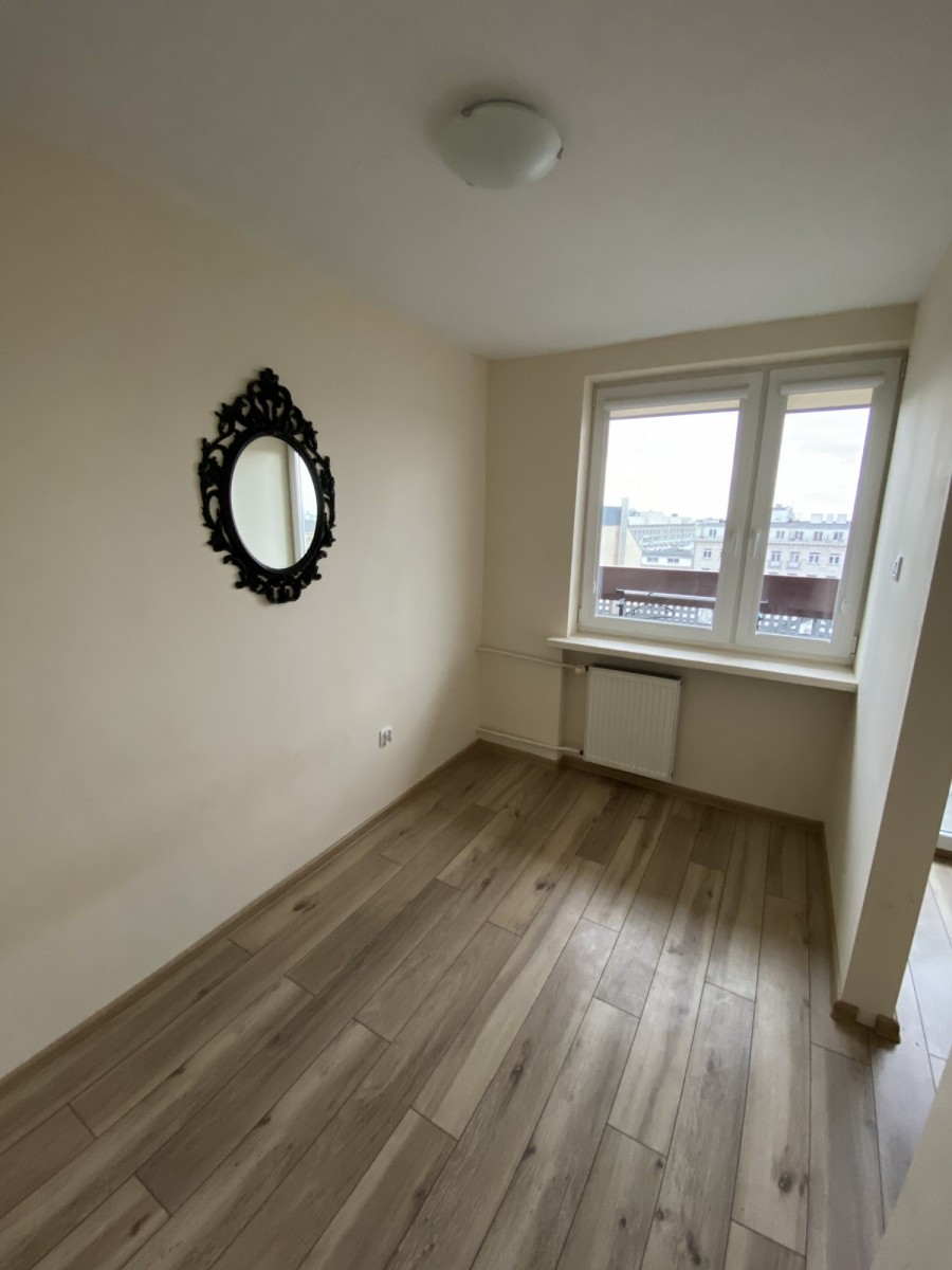 Plac Trzech Krzyży 2 pokoje 36m2 — zdjęcie 5
