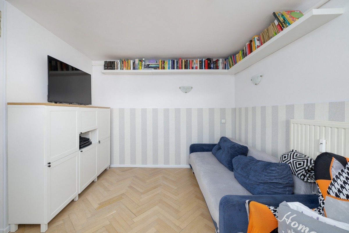 2 pokoje 27m2+8m2 dodatkowej przestrzeni. — zdjęcie 3