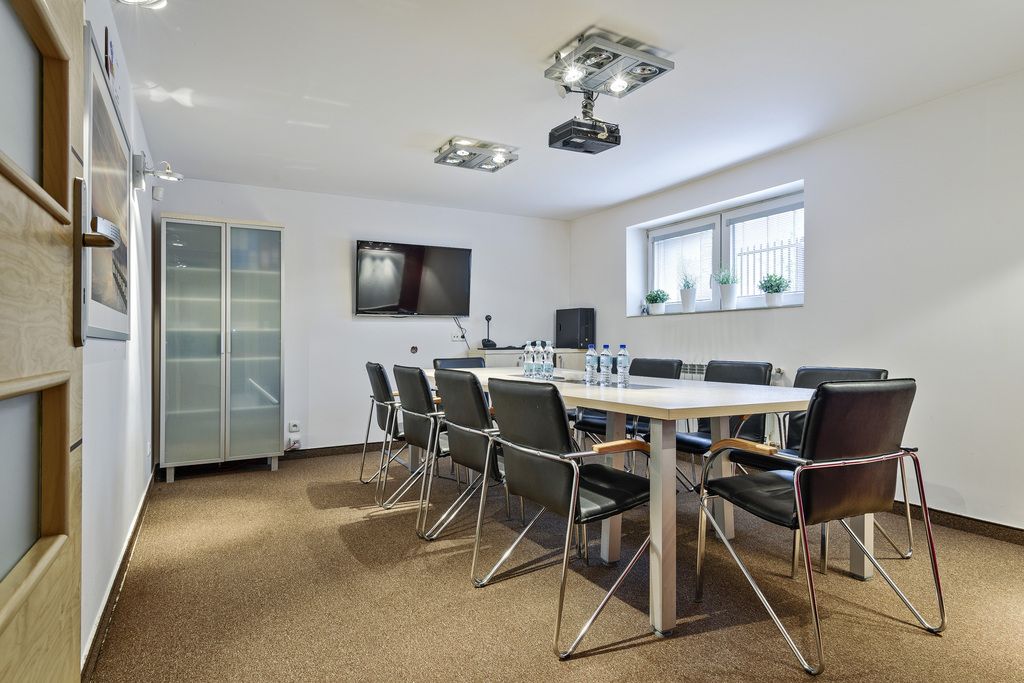 Biuro 114,3 m²  Bielany  3 poziomy — zdjęcie 3