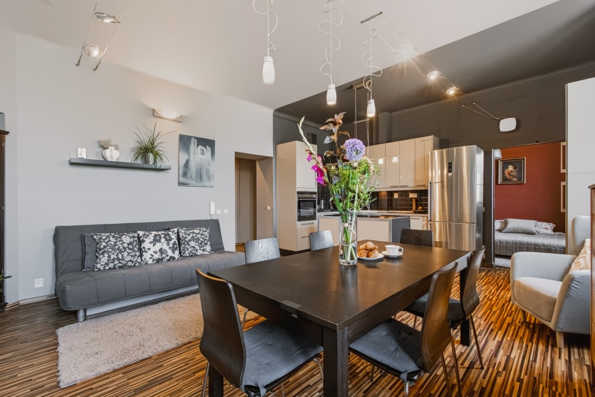 Rozkładowe 5 pokoi, 103m², Ochota, Filtry. — zdjęcie 1
