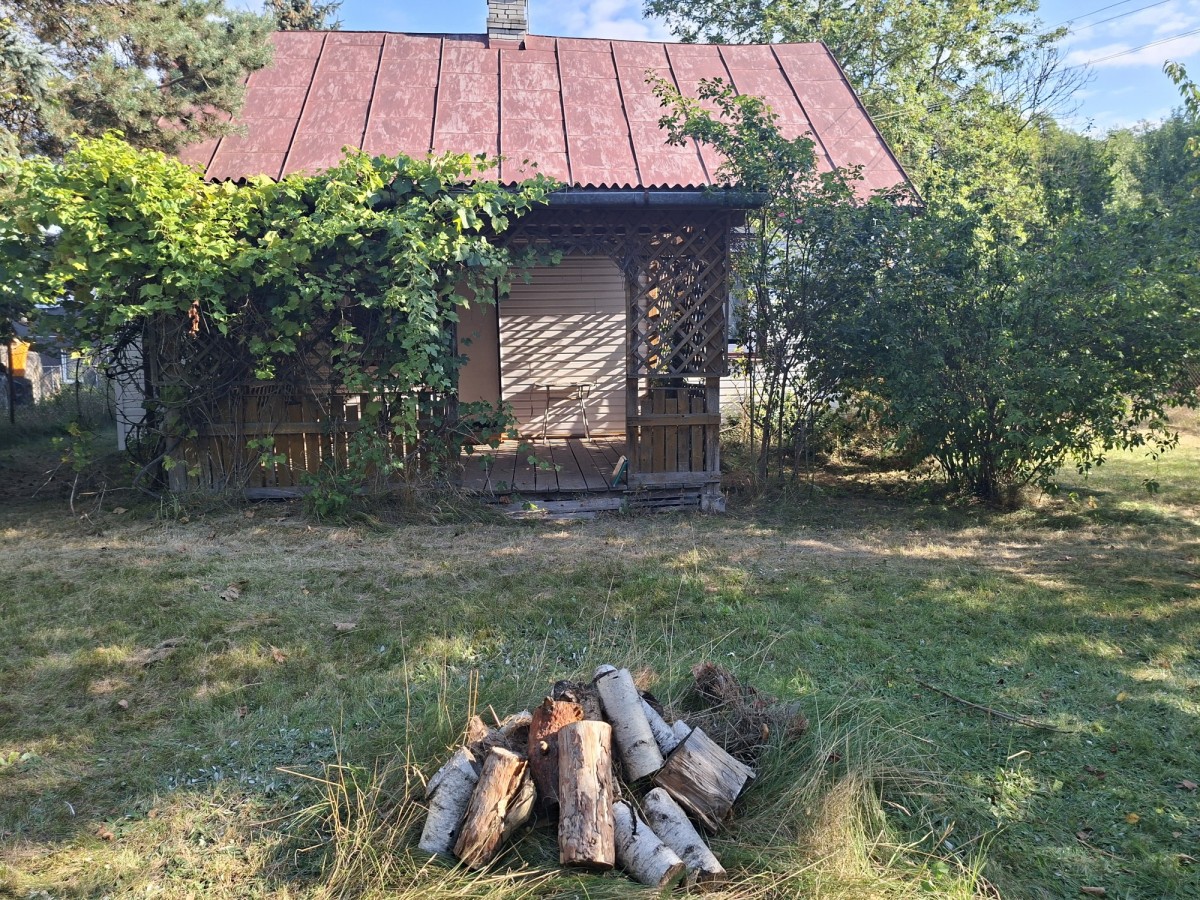 Dom drewniany w starym klimacie. — zdjęcie 2