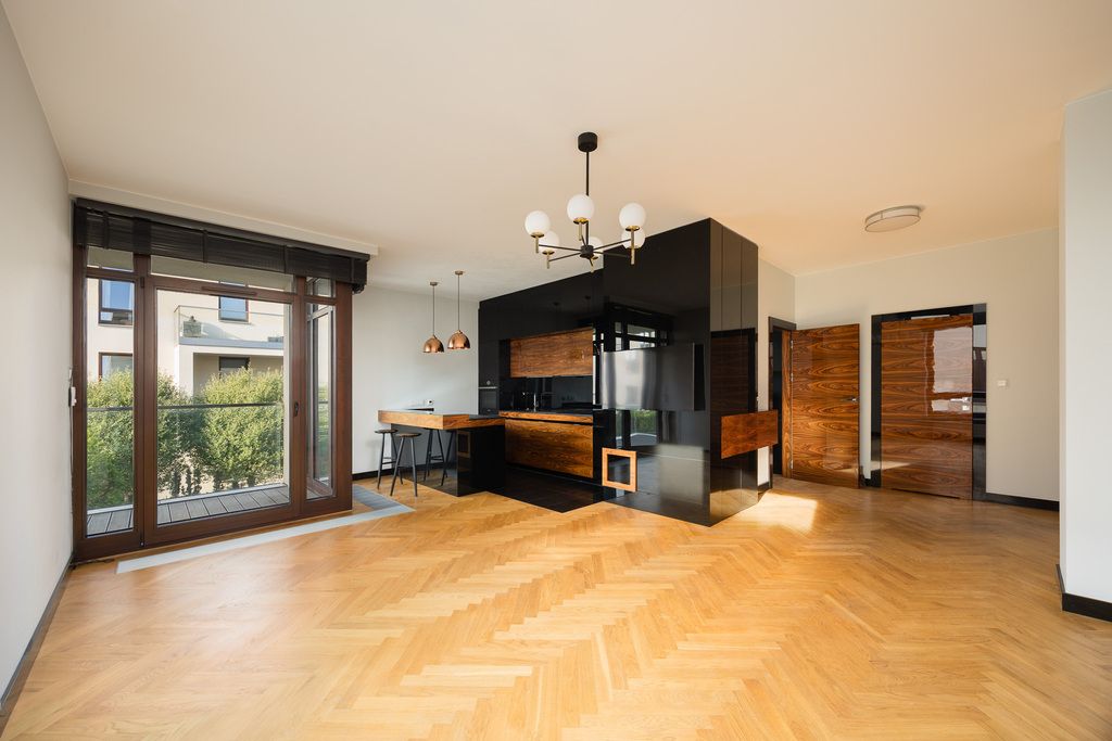 Ogrody Potoki  Wysoki standard  Garaż  Balkon — zdjęcie 1