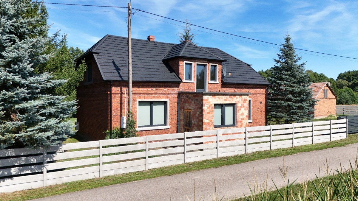 Własne siedlisko - 1,3 ha, bud. mieszkalny i gosp. — zdjęcie 2