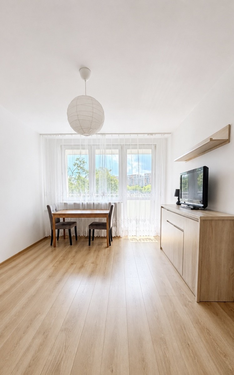 2 pokoje 39m | Duży balkon| 1p.|metro Słodowiec — zdjęcie 4