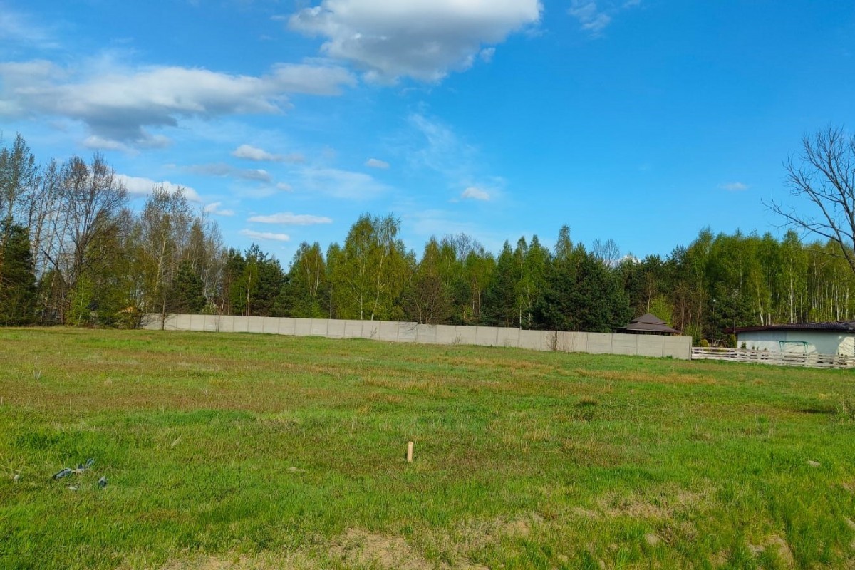 Działka (Usługowo-mieszkaniowa) — Józefów — zdjęcie 3