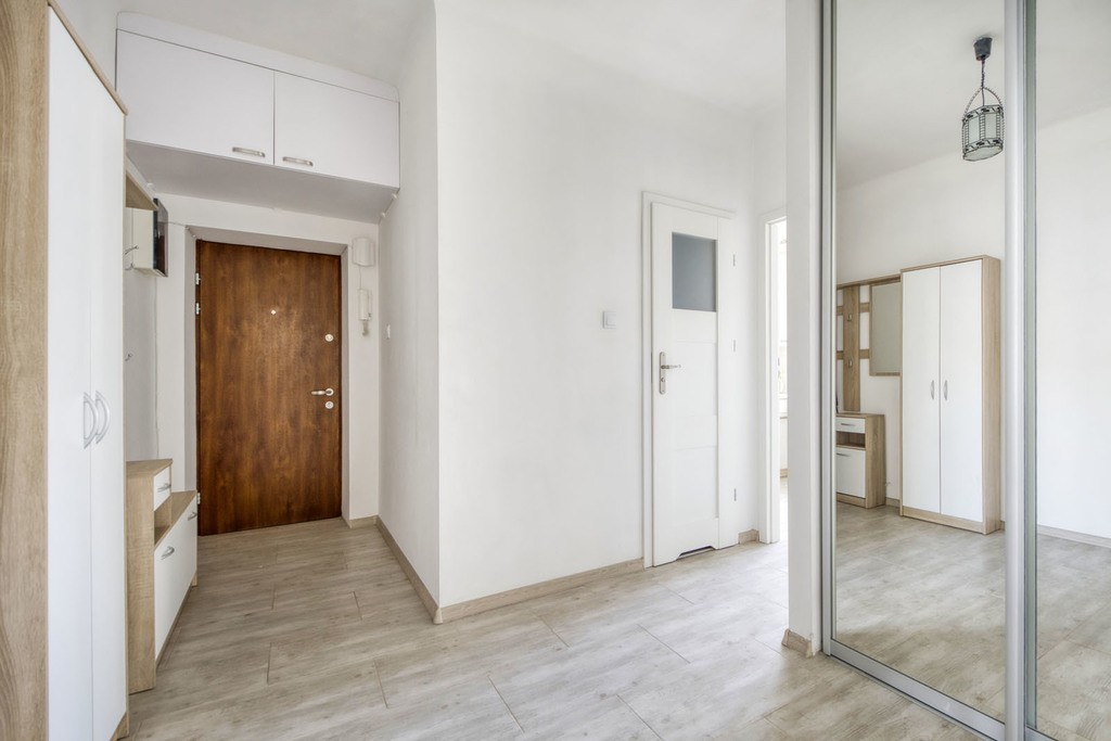 2 pokoje, widna kuchnia, balkon S.K. — zdjęcie 3