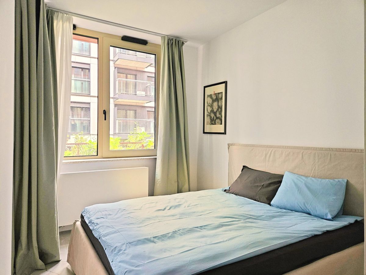 Studio w apartamentowcu Żelazna — zdjęcie 4