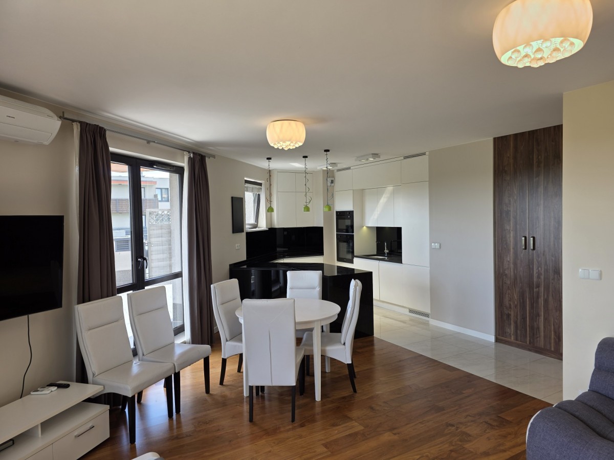 Apartament + 50m2 taras - Wola — zdjęcie 5