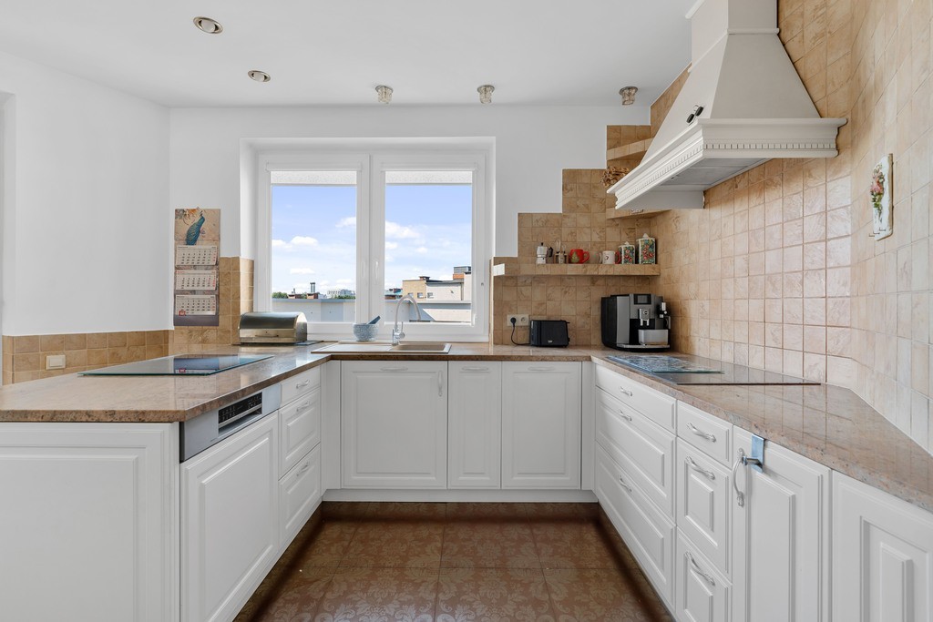 APARTAMENT 180 m² I KABATY  5 POKOI — zdjęcie 2