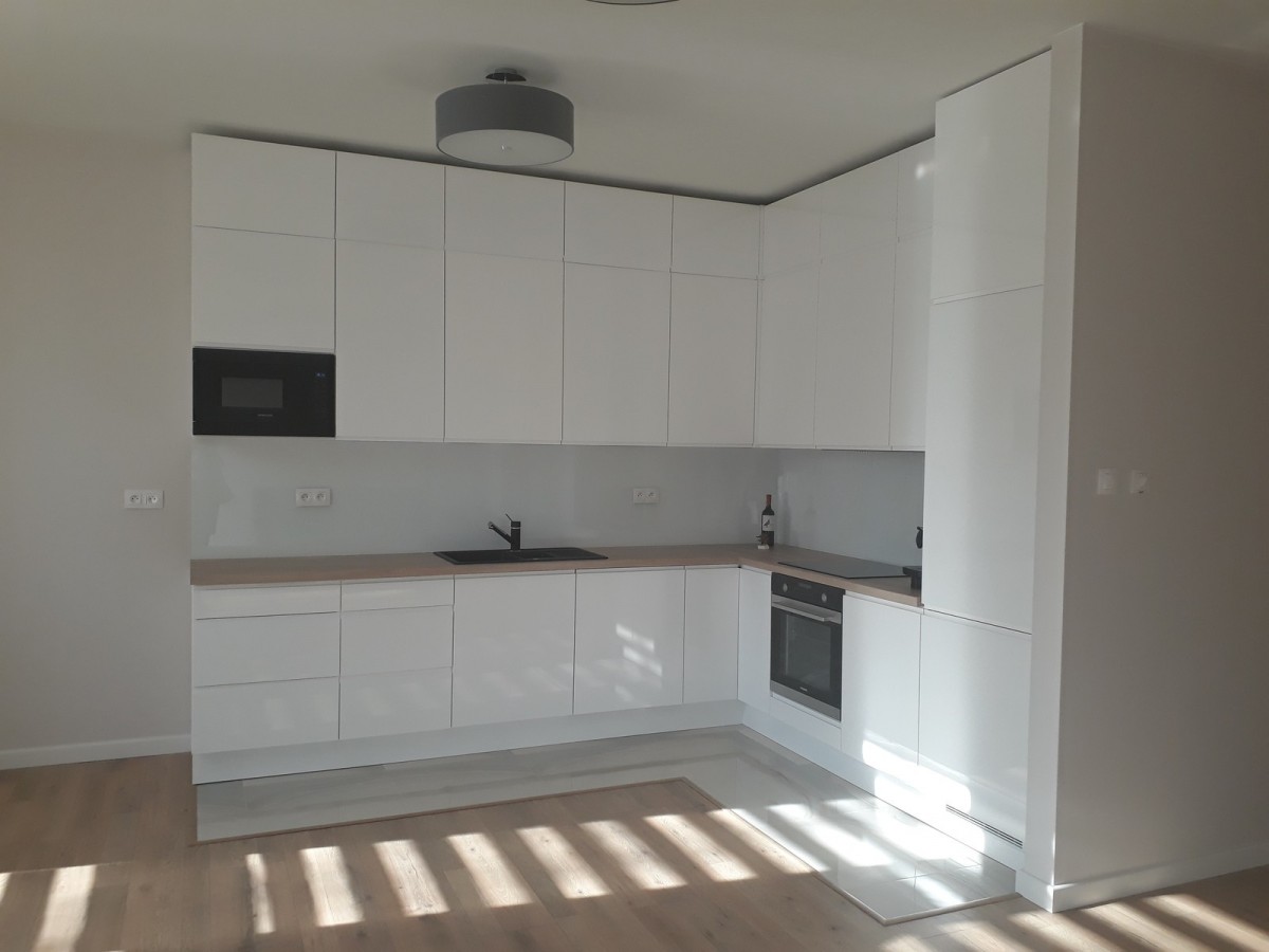 Apartament z dwoma prywatnymi ogródkami — zdjęcie 2