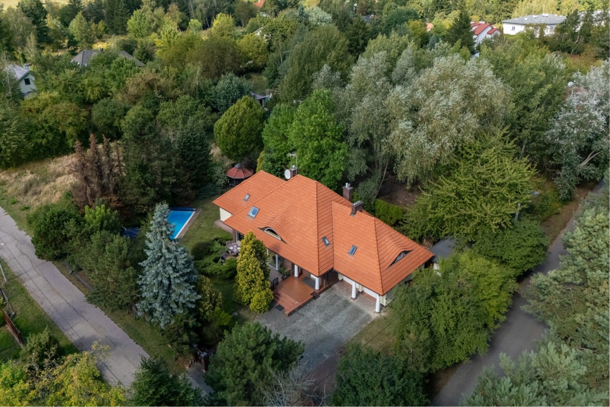 Dom z basenem na sprzedaż I Ursynów I Józefosław — zdjęcie 1