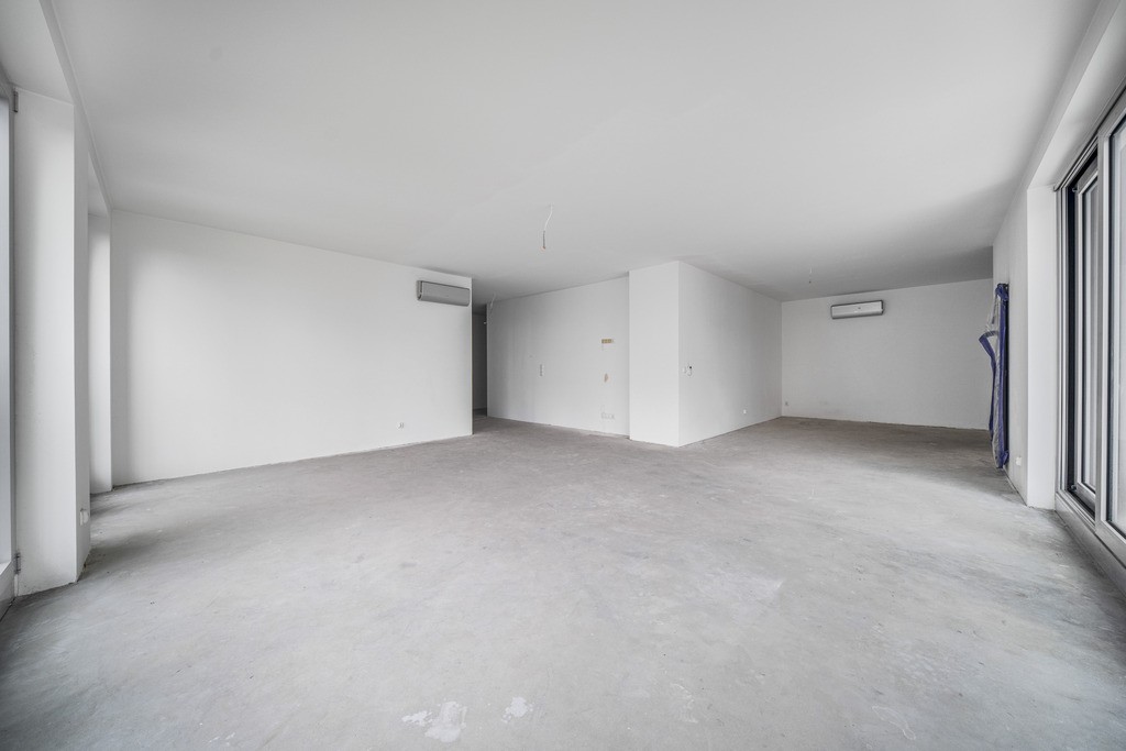 Apartament w świetnej lokalizacji/własna aranżacja — zdjęcie 1