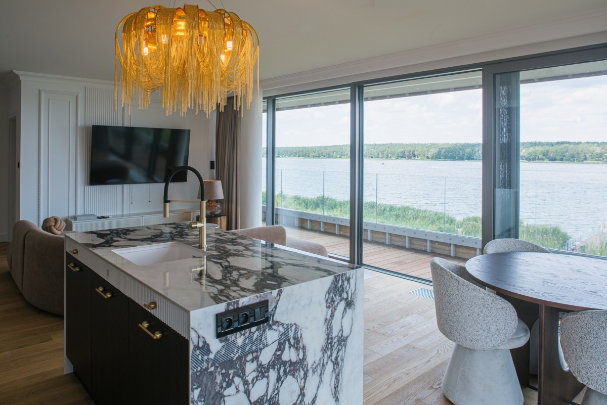 Luksusowy trzypokojowy apartament nad Zegrze — zdjęcie 2