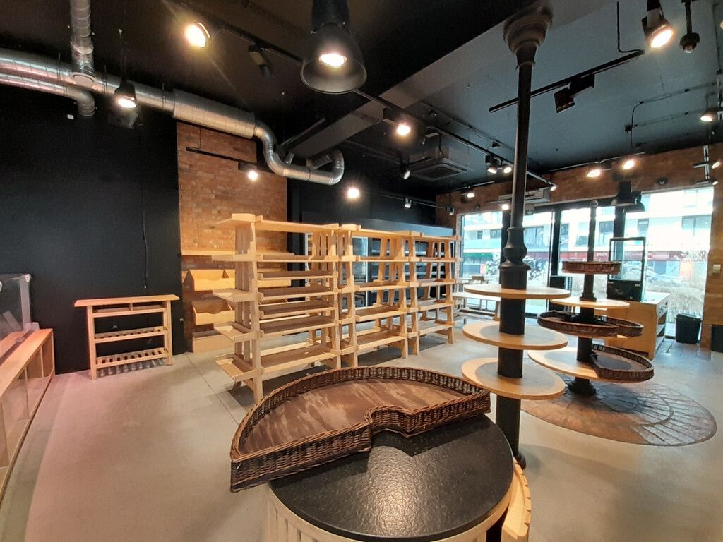 Lokal w stylu loftowym, gotowy do wprowadzenia  mi — zdjęcie 3