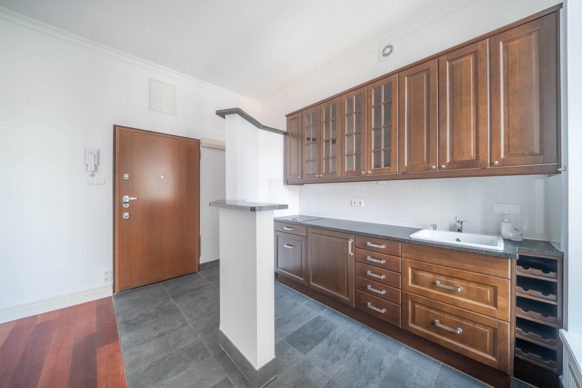 Studio-39 m2, Zrewitalizowana kamienica, Wilcza 72 — zdjęcie 5