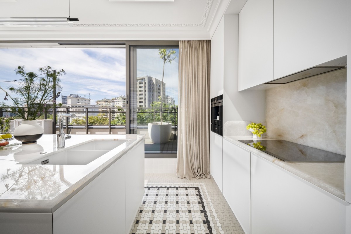 Nowy apartament z tarasami i jacuzzi — zdjęcie 2