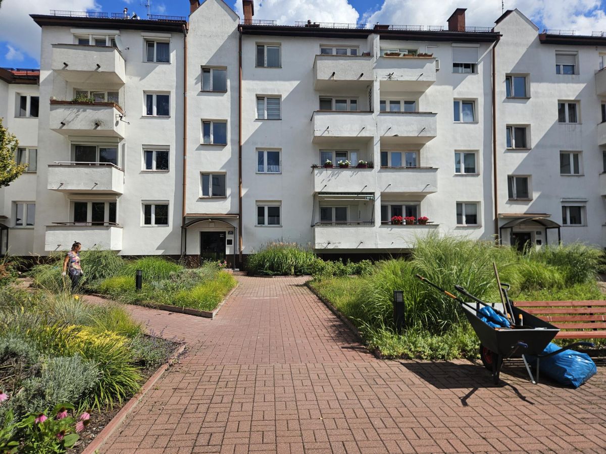 Lokal na Kabatach 2 poziomy — zdjęcie 2