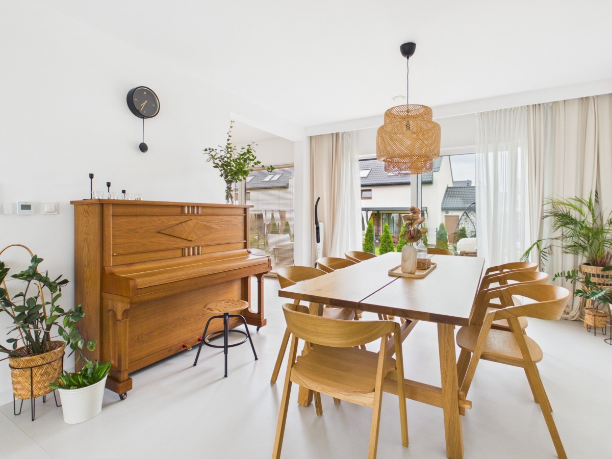Nowoczesny dom | 479 m² działki | Villa Campina — zdjęcie 3