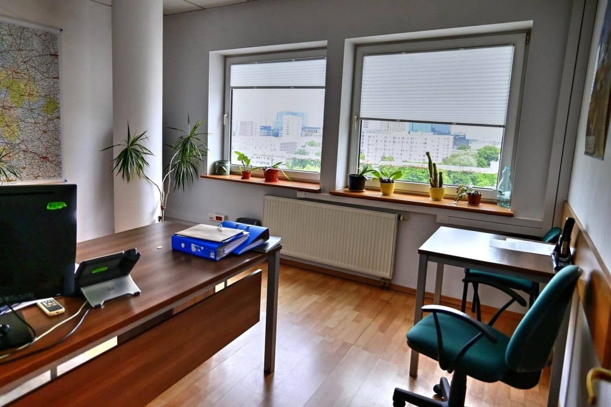 Lokal usługowy 110,32m2, garaż Centrum Jana Pawła — zdjęcie 3